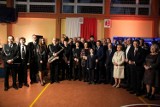 Spotkanie koncertowo-noworoczne w Szkole Podstawowej im. Jana Pawła II w Chełmcach. ZDJĘCIA