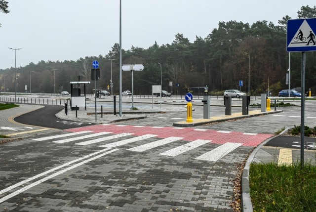 We wtorek 15 listopada otwarto parking przy Lesie Gdańskim, ale kierowcy nie chcieli z niego korzystać.
