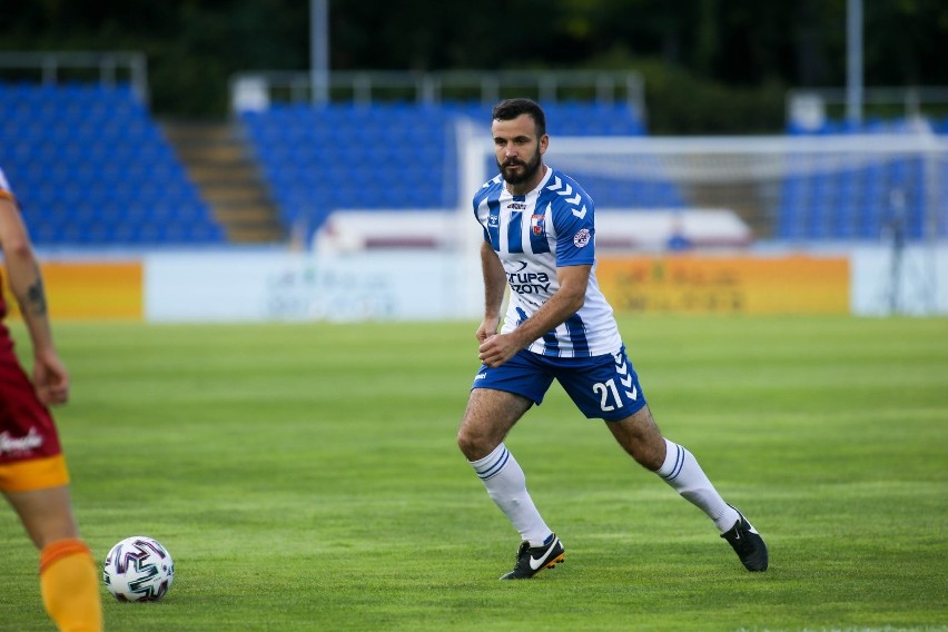 Wisła Puławy nie poradziła sobie z faworytem. Chojniczanka Chojnice zwyciężyła z beniaminkiem z Lubelszczyzny 2:1. Zobacz zdjęcia