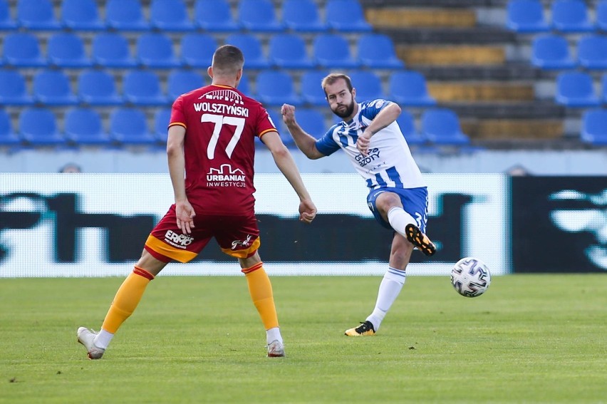 Wisła Puławy nie poradziła sobie z faworytem. Chojniczanka Chojnice zwyciężyła z beniaminkiem z Lubelszczyzny 2:1. Zobacz zdjęcia