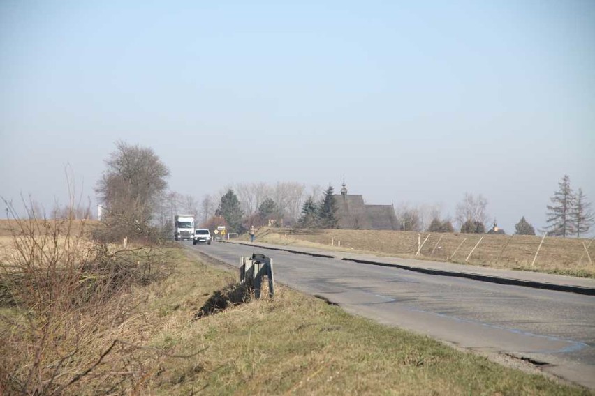 Rozpoczęła się przebudowa kolejnego odcinka drogi Pajęczno – Rząśnia – Będków