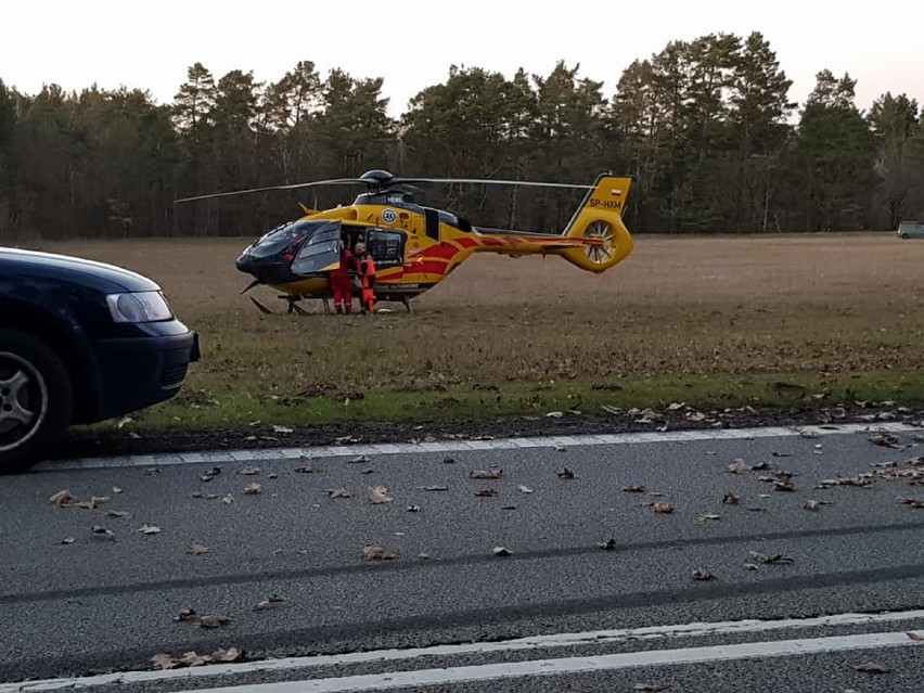 Wypadek w gminie Łęczyce. Trzy osoby zostały poszkodowane