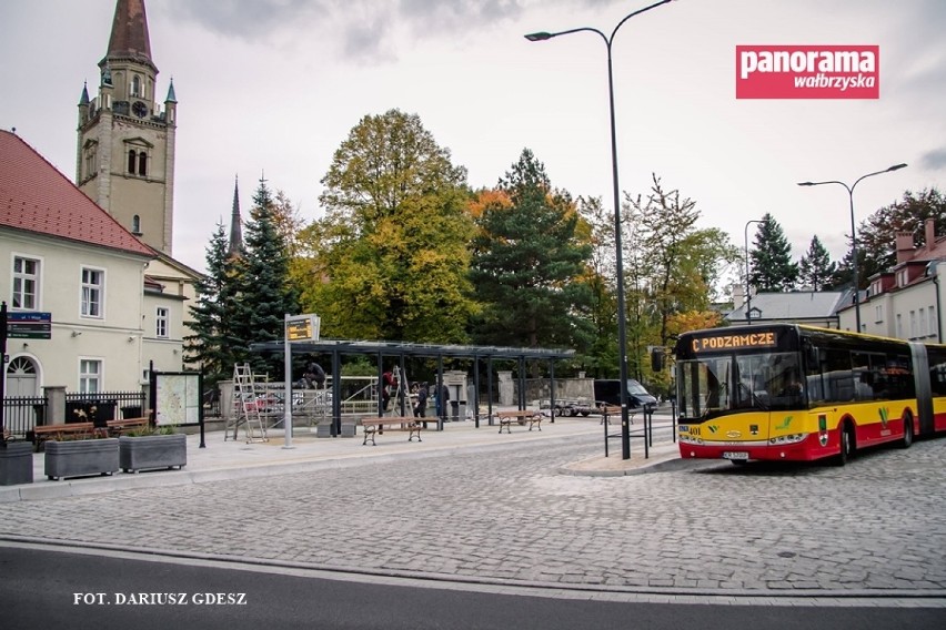 Trwają prace wykończeniowe związane z przebudową pl....