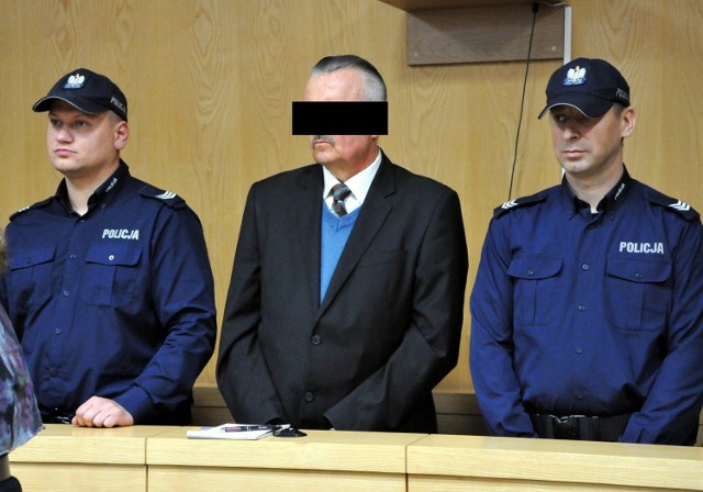Oskarżony Waldemar B. podczas ogłaszania wyroku w Sądzie Okręgowym w Krośnie w listopadzie 2017 roku
