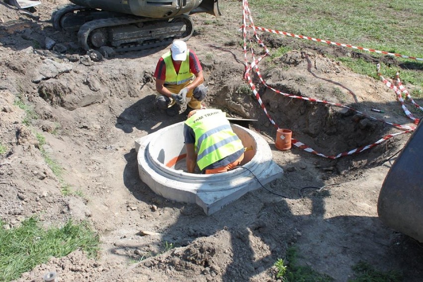 Rozpoczęła się przebudowa drogi w Jenkowicach pod Oleśnicą