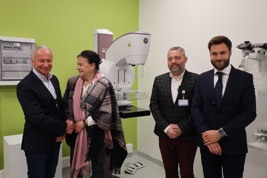 Dobra wiadomość dla kobiet! Szpital w Gnieźnie kupił nowoczesny cyfrowy mammograf