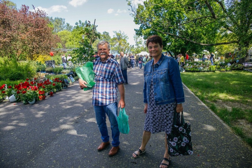 Drugi dzień Parkowego Kiermaszu Kwiatowego w Parku Śląskim w...