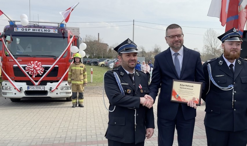 OSP Mielno pozyskała samochód ratowniczo-gaśniczy