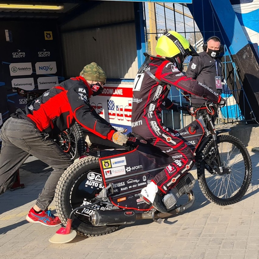 Unia Tarnów - Aforti Start Gniezno. Czerwono-czarni wygrali!