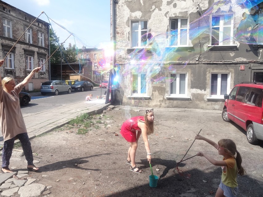 Animacje "Ulica w kolorach" w ramach rewitalizacji Podgórza i Jabłkowskiego ZDJĘCIA