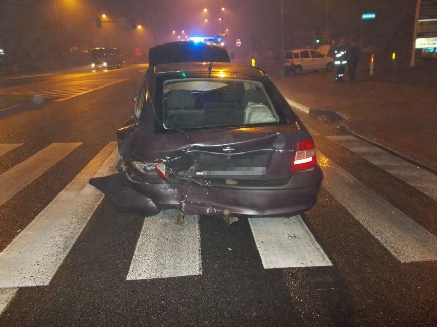 4 samochody uczestniczyły w wypadku na krajowej "6" w Wejherowie