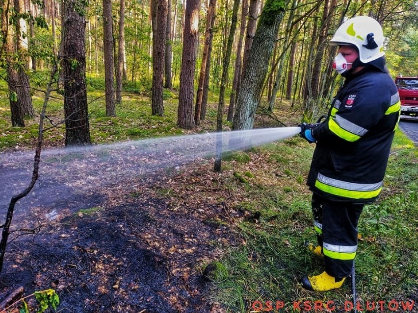 Spalił się traktor z przyczepą słomy. Kierowca ranny! ZDJĘCIA