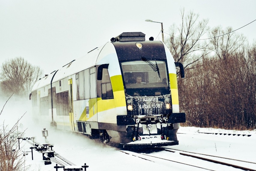 Podróżny jechał pociągiem Polregio do domu 5 godzin zamiast...