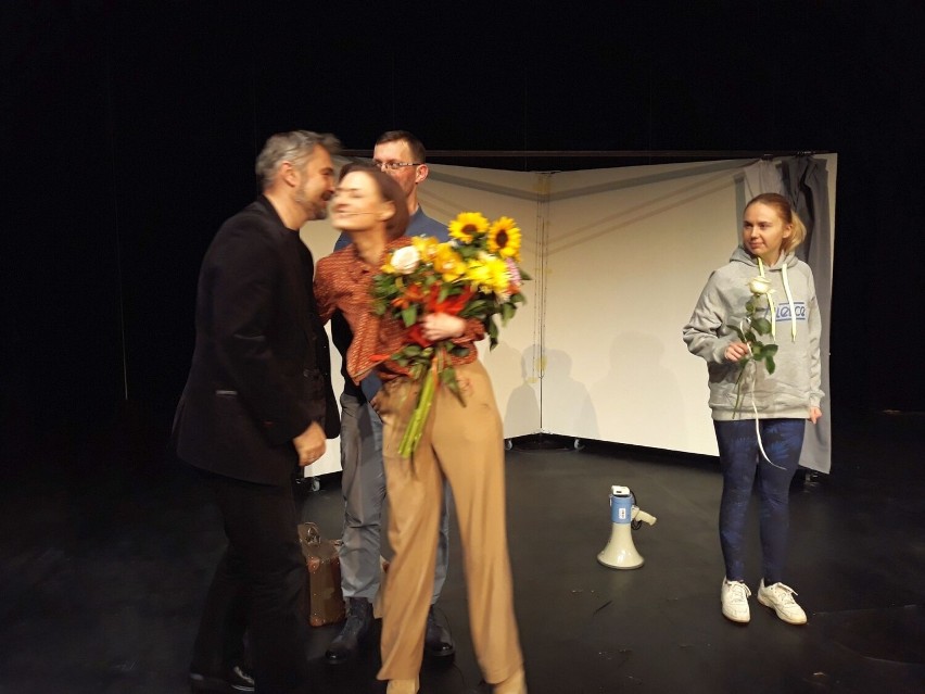 Premiera spektaklu "Ciotka Wieża" w Kieleckim Centrum Kultury. Zobacz zdjęcia