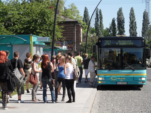 W autobusach PKM Jaworzno można spotkać nowoczesne technologie