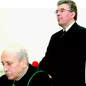 Janusz Szlanta, były prezes Stoczni Gdynia, zapewnił wczoraj przed sądem, że zawsze działał dla dobra zakładu. Stoczniowcy mu nie wierzą. 
Fot. Tomasz Bołt