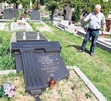 Sosnowiec: Chuligani zniszczyli około 20 nagrobków na cmentarzu przy Smutnej [FILM]