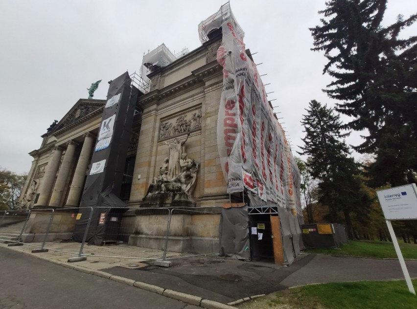 Remontują Miejski Dom Kultury i dostaną dodatkowe 36 tysięcy euro! [ZDJĘCIA]
