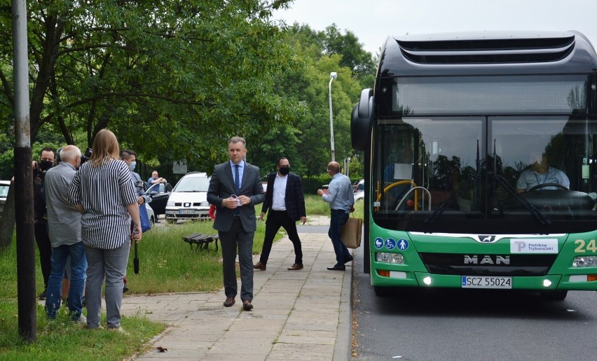 Piotrków kupi autobusy elektryczne za 34 mln zł. Miasto ma...