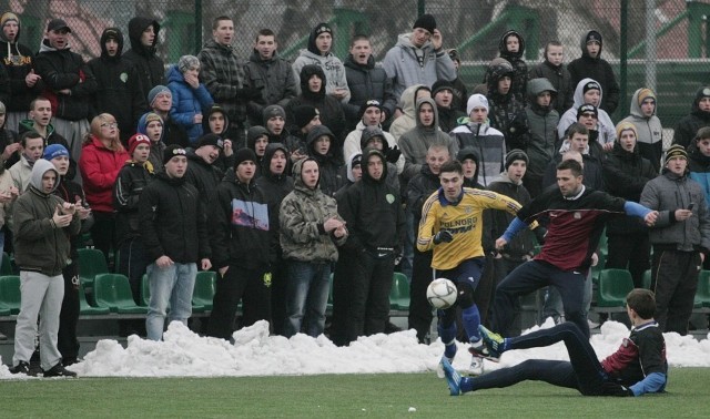 Zdjęcie ze sparingowego meczu Elany Toruń z Arką Gdynia