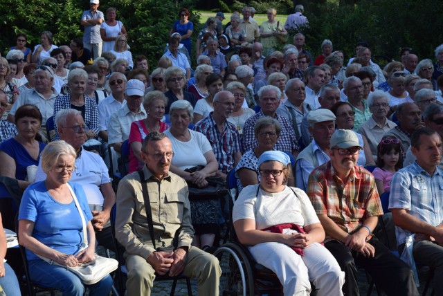 Koncert w Kalisz. Orkiestry znów zad pod basztą Dorotką