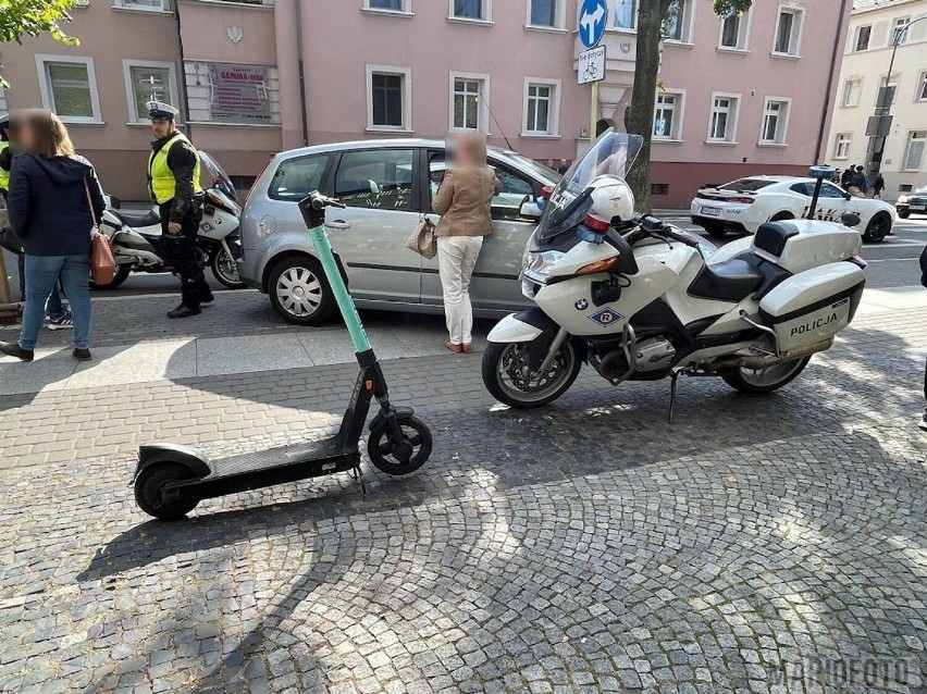 Zderzenie hulajnogi z fordem w Opolu.