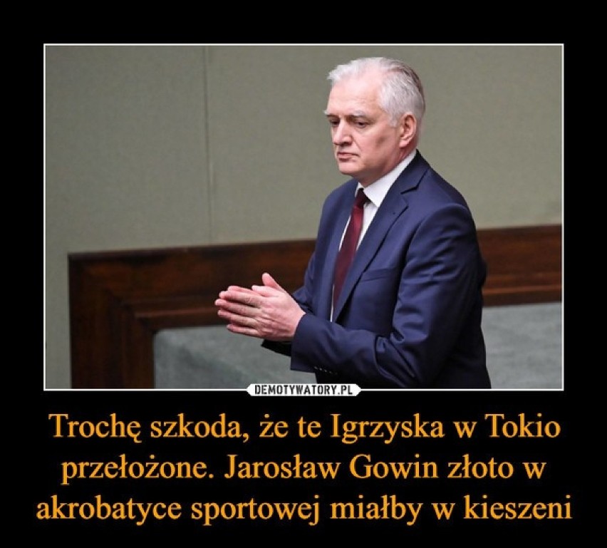 Jarosław Gowin stał się bohaterem memów! Budzi w internautach wielkie emocje