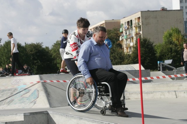 Happening integracyjny na skateparku w Legnicy