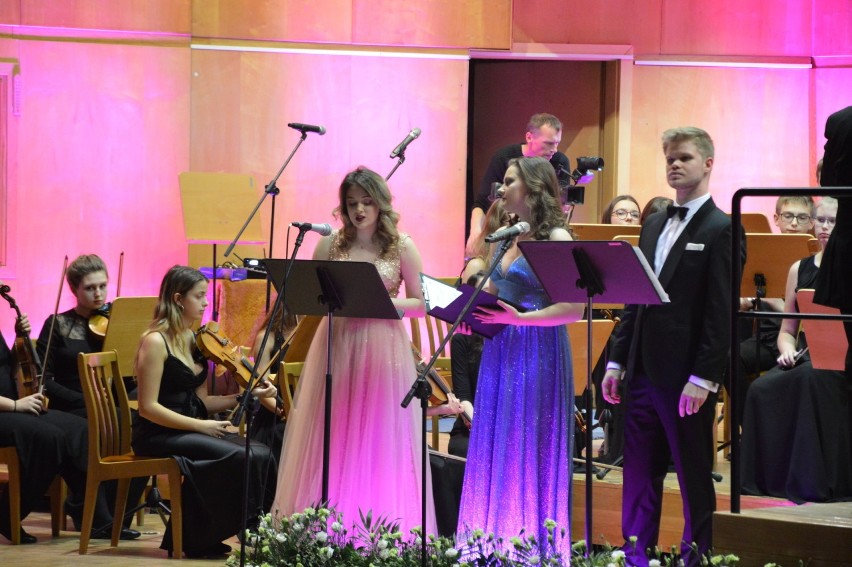 Koncert noworoczny w opolskiej szkole muzycznej