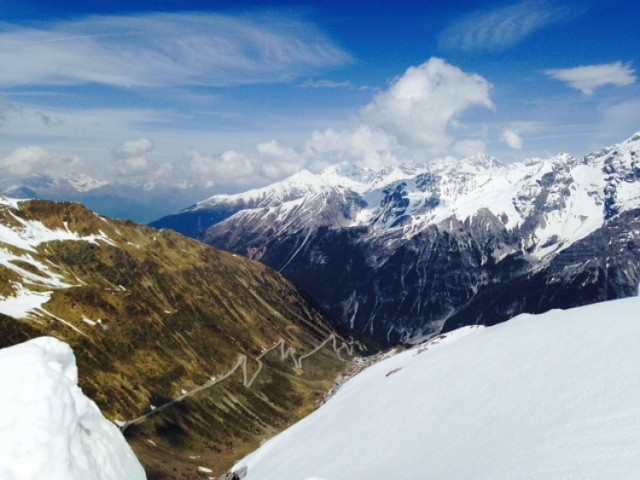 Przełęcze i wzniesienia Alp. Pierwszy dzień wyprawy