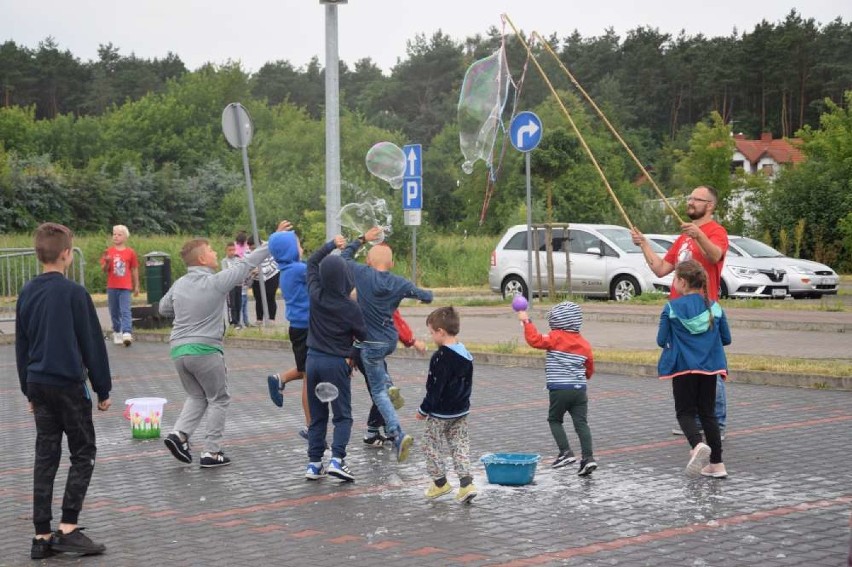 Festiwal baniek i kolorów w Skokach [ZDJĘCIA CZĘŚĆ 1, FILM Z BANIEK]