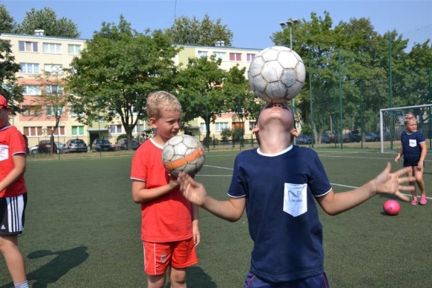 W Zduńskiej Woli rusza Letnia Akademia Futbolu ZDJĘCIA