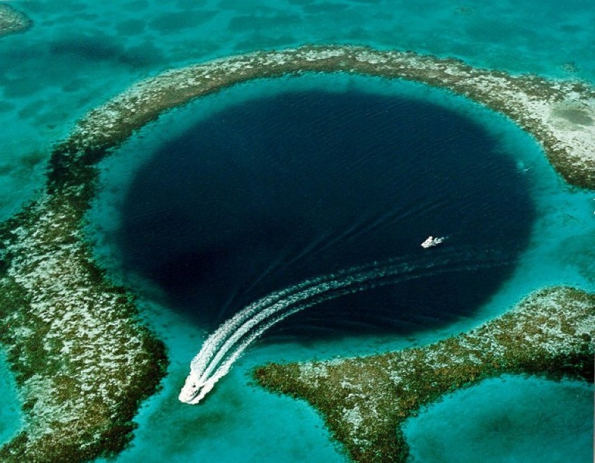 Great Blue Hole, Belize...