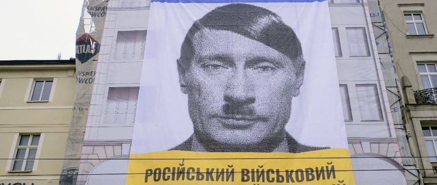 Ogromny baner z wizerunkiem Władimira Putina zawisł w...