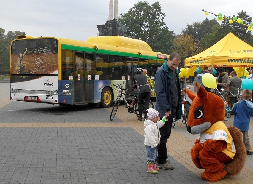 W Tychach Dzień bez Samochodu przegrał z aurą