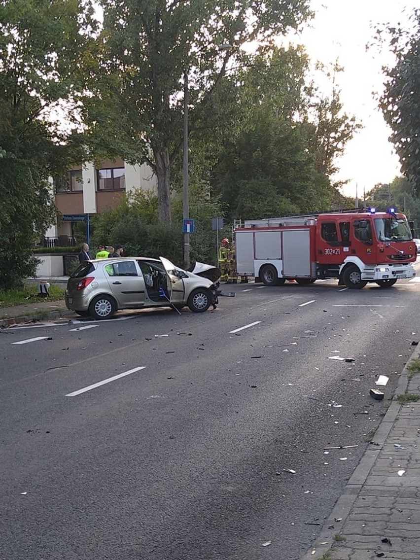 W wypadku w Katowicach ucierpiały dwie kobiety.