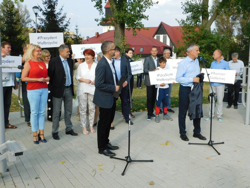 Wałbrzych: Kolejni kandydaci do rady miejskiej z KWW Romana Szełemeja