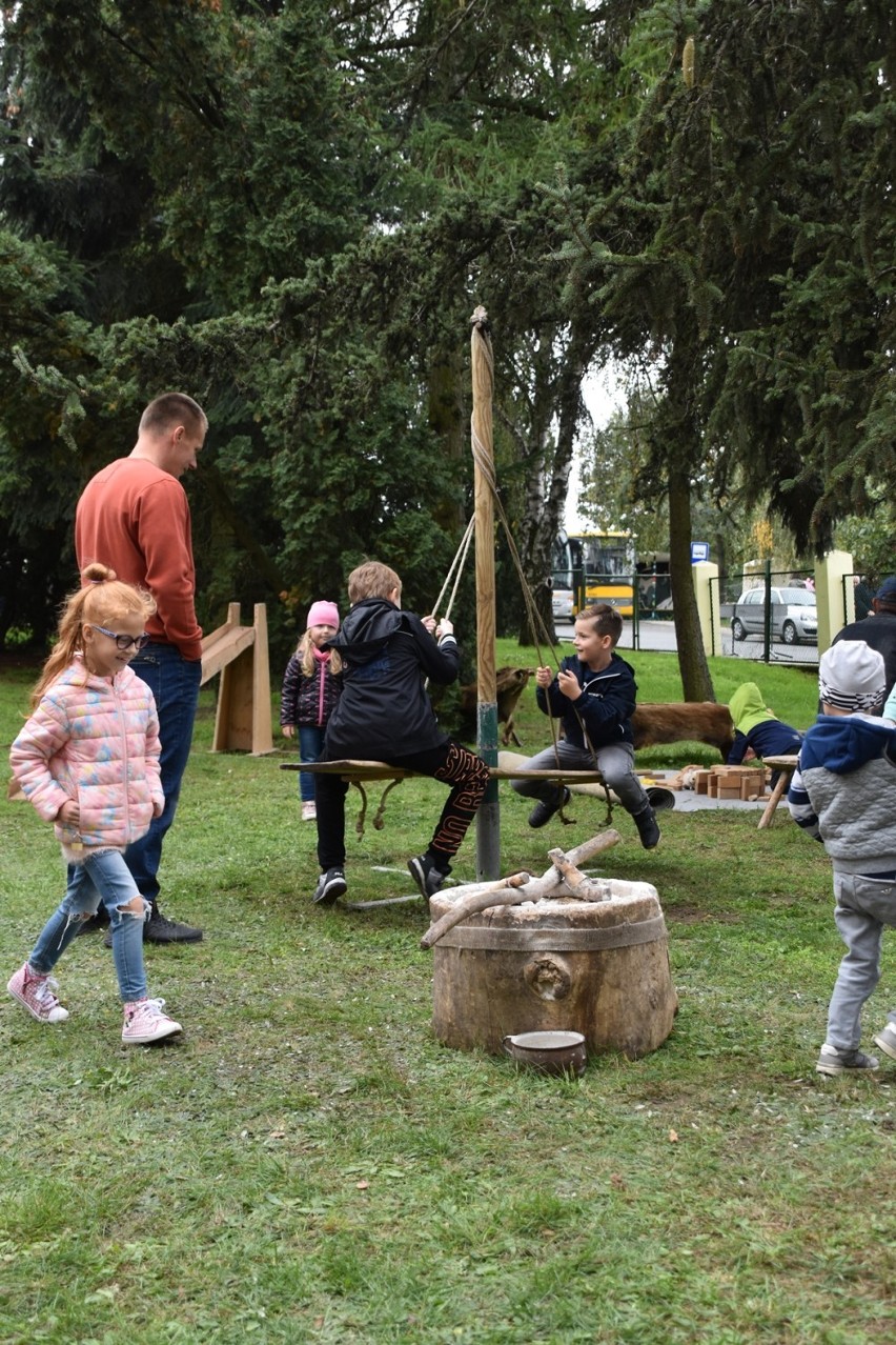 Dzień Korbola 2019: deszcz w Grzybnie nie wystraszył...