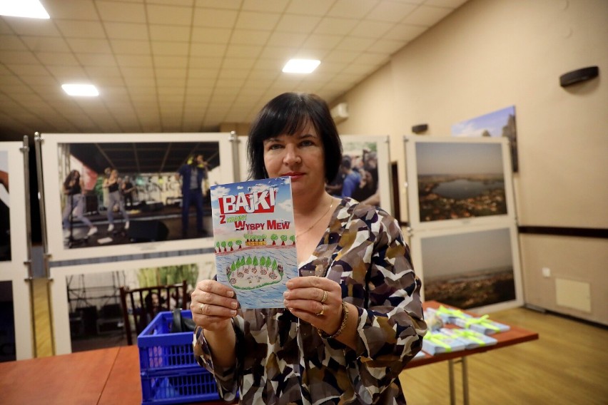Autorką projektu „Bajki z Krainy Wyspy Mew” jest nauczycielka języka niemieckiego Beata Bąkowska