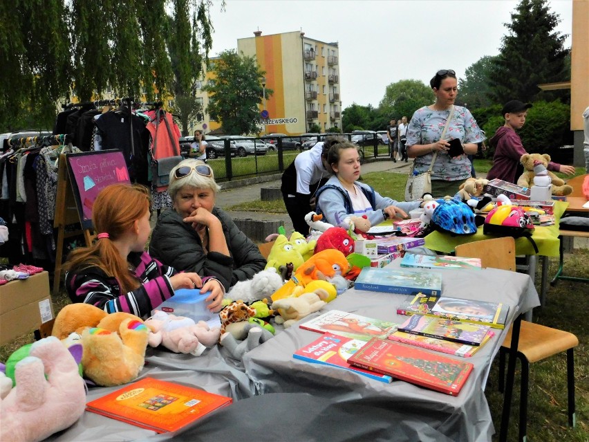 Piknik rodzinny w Szkole Podstawowej nr 17 w Koszalinie [ZDJĘCIA]