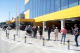 IKEA w Szczecinie otwarta! Uroczyste otwarcie i przecięcie wstęgi. Jak wyglądały dzisiejsze zakupy? Zobacz ZDJĘCIA i WIDEO ze środka