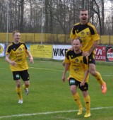 Gryf Wejherowo pokonał UKP Zielona Góra 4:1. Po dwa gole strzelili Łukasz Pietroń i Rafał Siemaszko