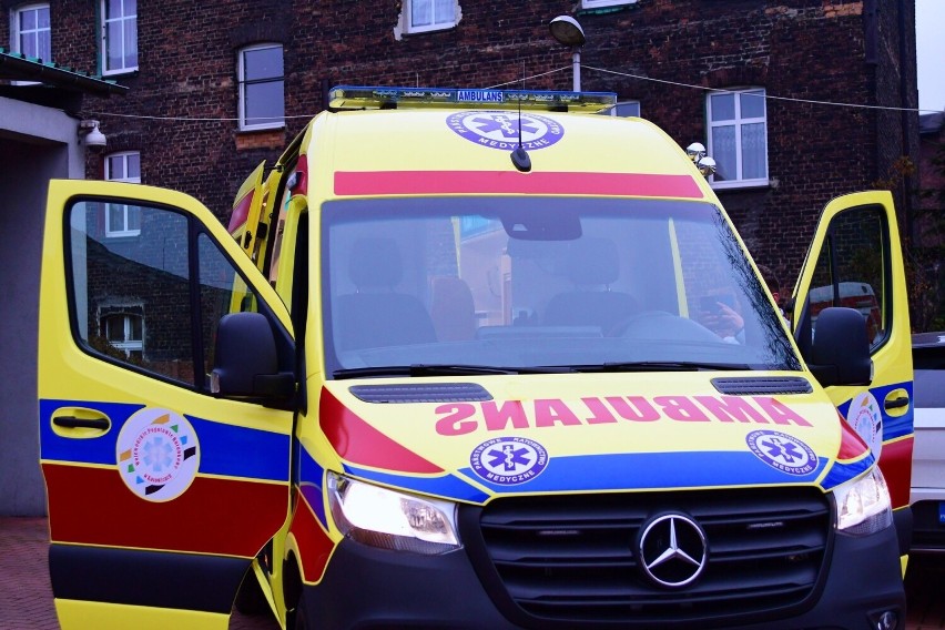 Wojewódzkie Pogotowie Ratunkowe w Katowicach zyskało nowy ambulans do przewozu osób z otyłością 