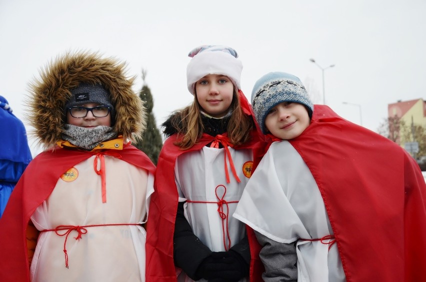 Orszak Trzech Króli w Bełchatowie 2019.Tłumy maszerowały ulicami miasta [ZDJĘCIA, FILM]