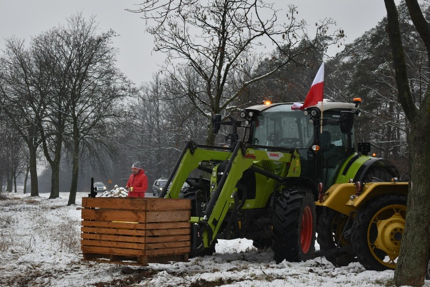 Rolnicy z powiatu pleszewskiego i nie tylko protestowali w...