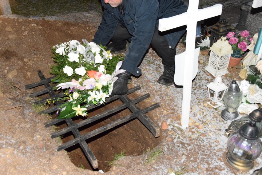 Dwunasty pogrzeb dzieci zmarłych przed narodzeniem