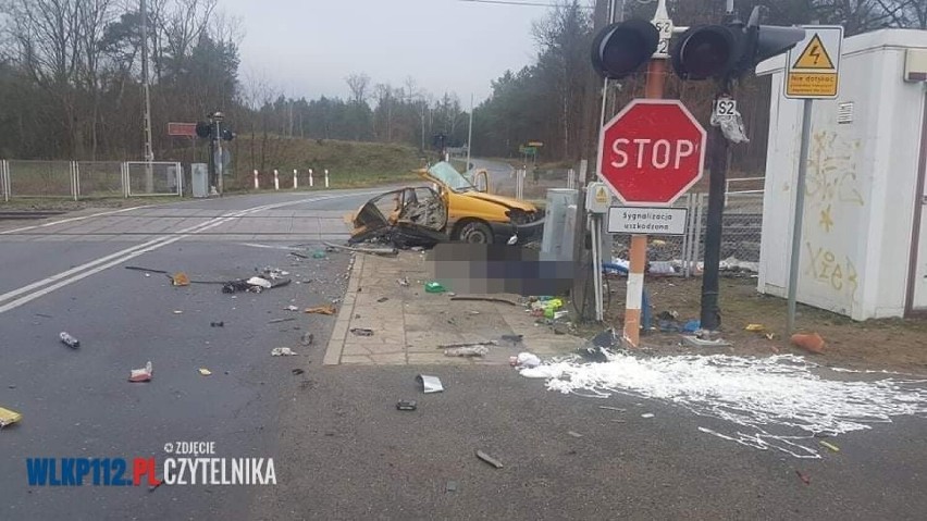 Wypadek na przejeździe kolejowym!