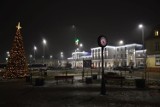 Świąteczne iluminacje w Skarżysku - Kamiennej. Zobacz, jak udekorowane jest miasto (ZDJĘCIA)