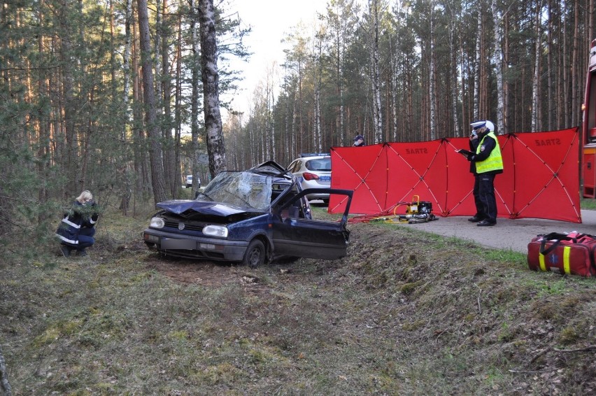 Śmiertelny wypadek w gminie Osieczna. Zginął pasażer