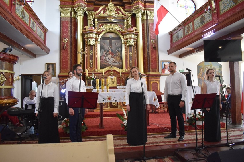 W kościele w Białołęce zorganizowano koncert na cześć...